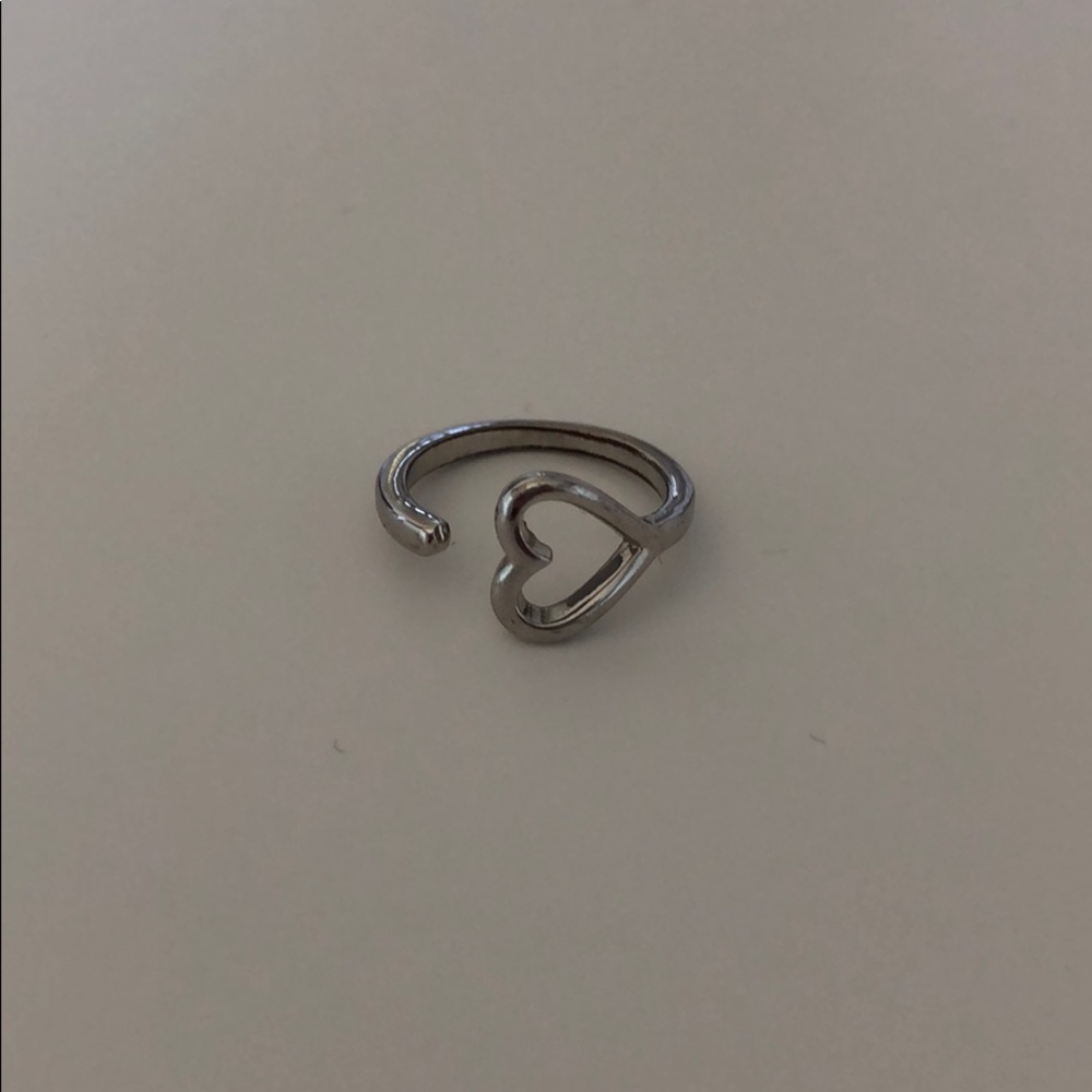 Heart Midi Ring ✨Free with Purchase✨